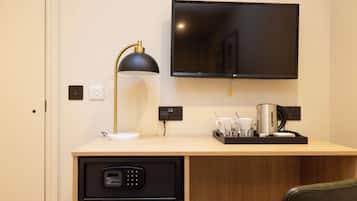 Quarto casal design, vista para a cidade