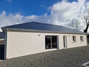 Exterior - Villa Sansouci (Gouville-sur-Mer)