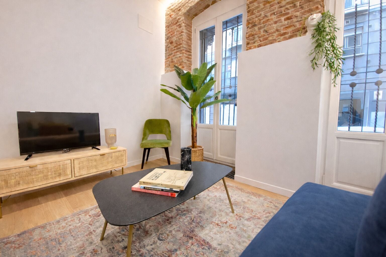 Appartement Familial | Coin séjour | Télévision à écran plat
