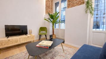 Appartement Familial | Coin séjour | Télévision à écran plat
