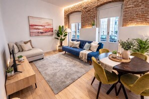 Family Apartment | Living area - Collection Latina (Madrid)