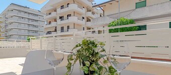 Homiday - Albatros 4, Two Bedroom Apartment on the Ground Floor