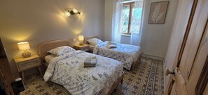 Nicht klassifiziertes Bild, 4 von 15, Schaltfläche