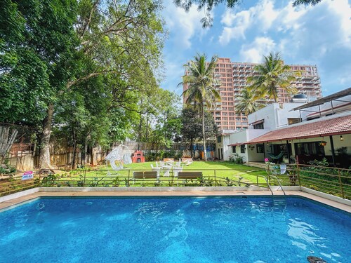 Casa blu 4BHK Spacez Pool & Garden Villa