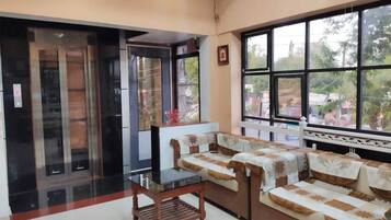 Sala de estar en el lobby