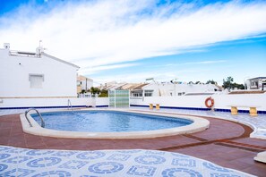 Pool - House in Quesada with sea views, lots of peace and quiet. Newly renovated, roof terrace & pool (Ciudad Quesada)