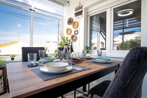 Dining - House in Quesada with sea views, lots of peace and quiet. Newly renovated, roof terrace & pool (Ciudad Quesada)