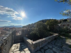 Property grounds - Duke Room in Pietra Ligure Castle (Pietra Ligure)