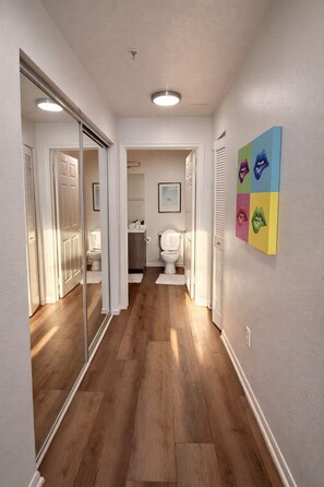 Bathroom - Luxury Venice Beach Loft , 3BR Walk to Beach + Pool + Gym (Los Angeles)