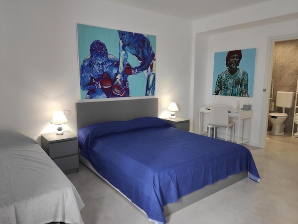 Room - GArt Riviera B&B (Pescara)