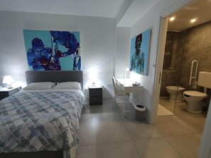 Room - GArt Riviera B&B (Pescara)