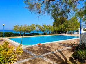 Pool - Captain Jack’s Seaside Villa (Nea Makri)