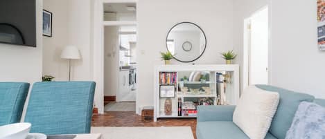 Smart TV, books