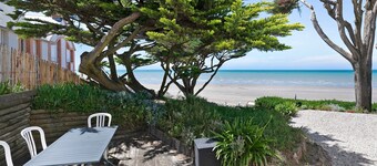 Villa Les Ondes – Exceptional Sea View - Prime Location in Normandy