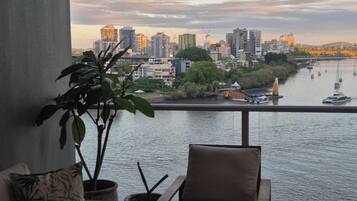 Deluxe Apartment, River View | Property grounds