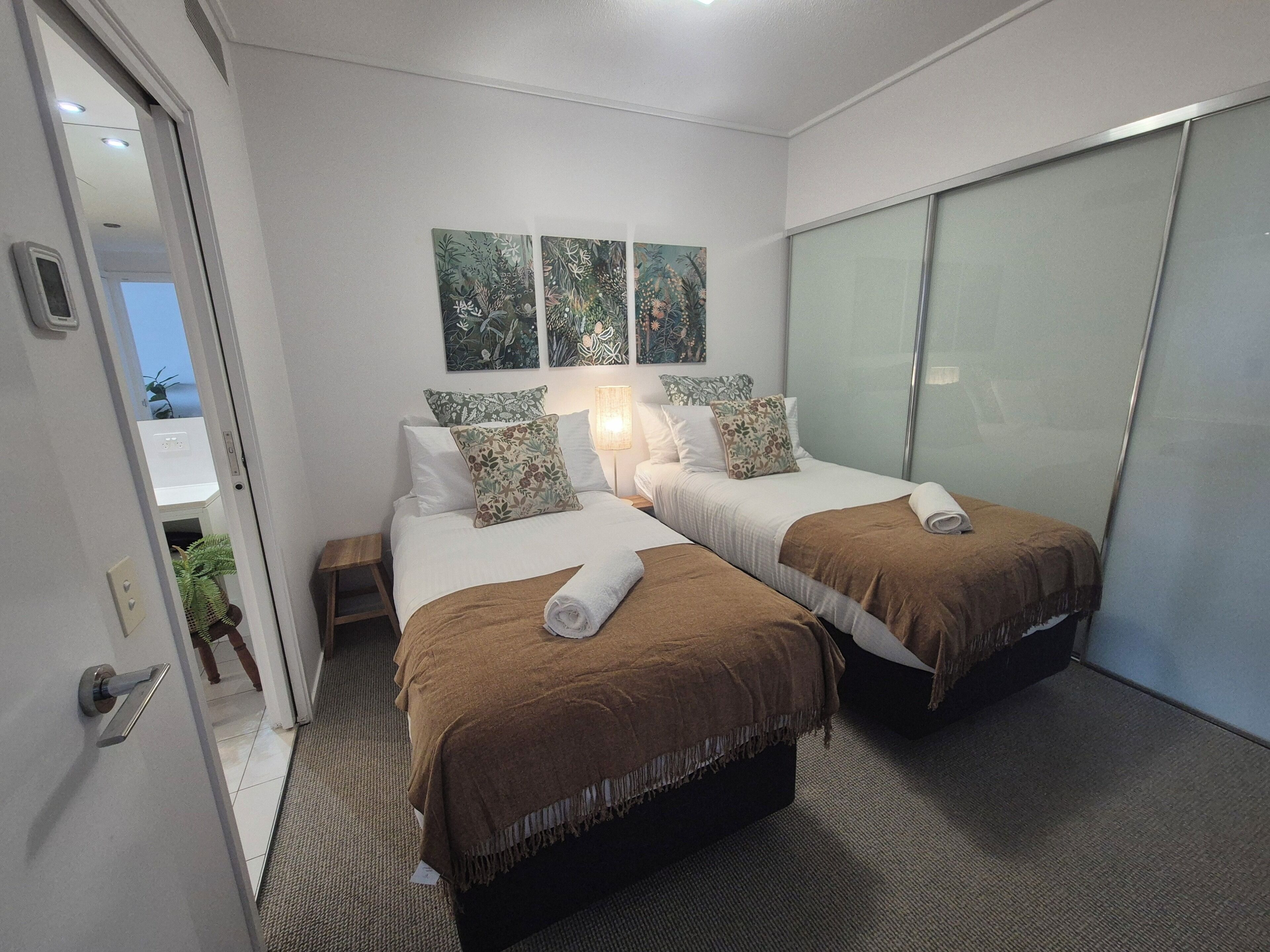 Deluxe Apartment, River View