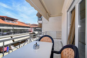 Deluxe Triple Room, Balcony, Beach View | Terrace/patio - Casa Consta  (Pefkochori)