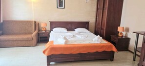 Neljän hengen huone, parveke, kaupunkinäköala