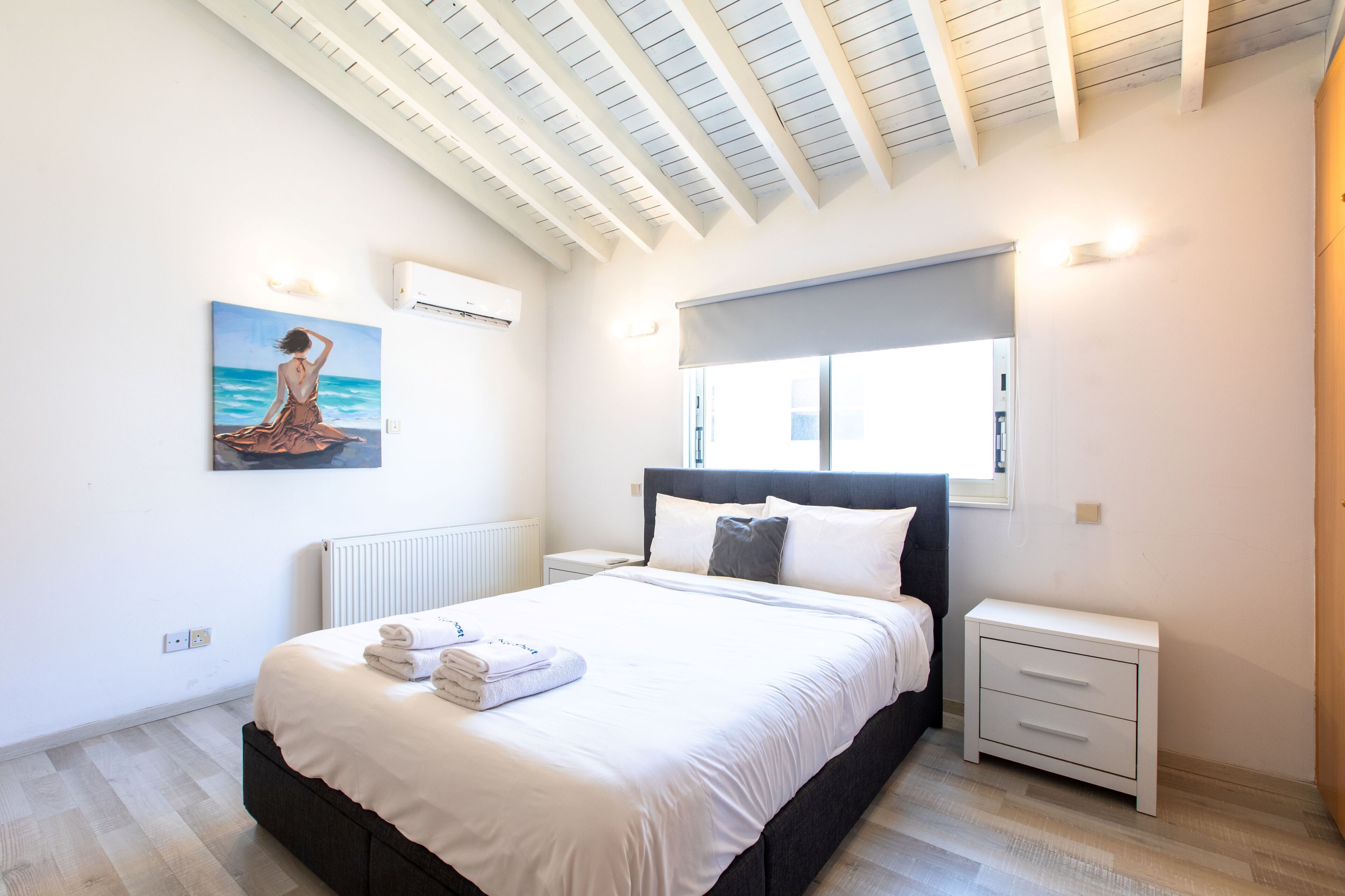 Casa Confort, 4 habitaciones, piscina privada, vistas a la ciudad | Sábanas de algodón egipcio y ropa de cama de alta calidad