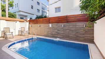 Hus Comfort - 4 sovrum - privat pool - utsikt mot staden | Privat pool