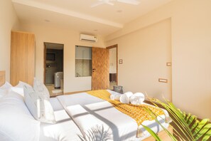 Deluxe Villa, Balcony, City View | Iron/ironing board, free WiFi - ELIVAAS Kamerios Maris 1 BHK Apartment  (Marra)
