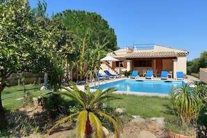 Pool - Villa Magdalena with Private Pool & Wi-Fi (Illes Balears)