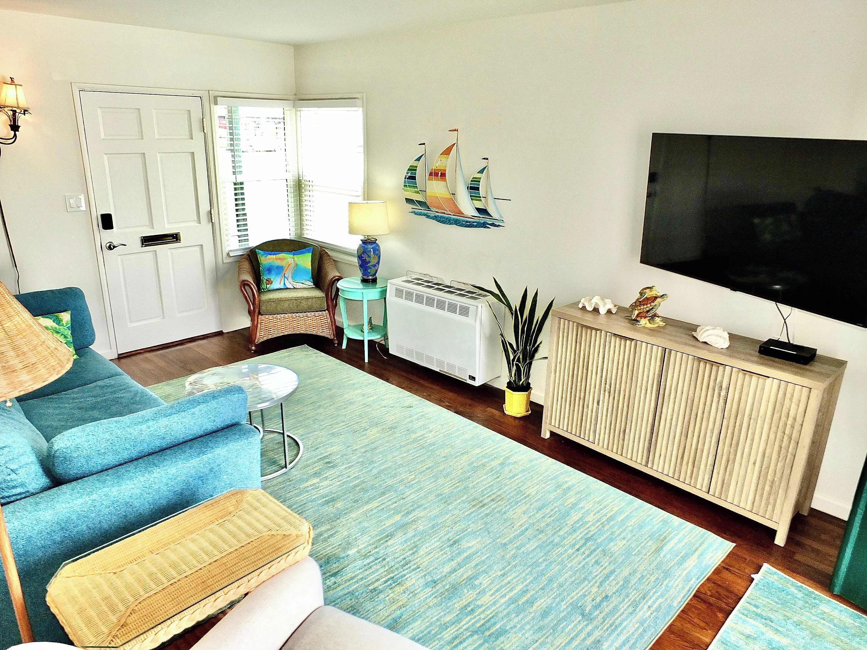 Townhome - flera sängar - uteplats - utsikt mot trädgården (Heart of Naples) | Vardagsrum