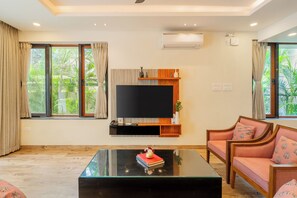 Interior - ELIVAAS Villa Valerie 3BHK Pool & Bar (Siolim)