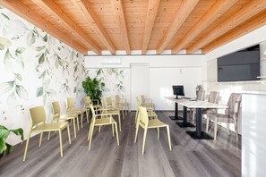 Dining - LUXÈA (Frescada)