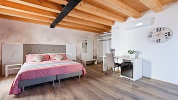 Chambre Quadruple Familiale, vue jardin