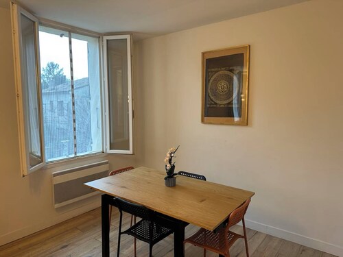 La Loge - Bright & Parking