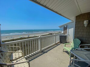 Property grounds - Cherry Grove. 2 bedroom oceanfront condo. Pool. (North Myrtle Beach)