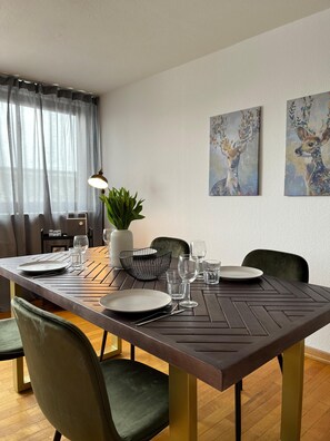 Dining - Vacation apartment in Garding with gym (Garding)