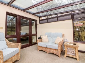 Interior - Millers Retreat (Chesterfield)