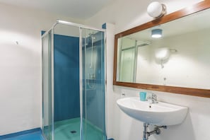 Bathroom - Asino Nero II - Seneghe (Seneghe)