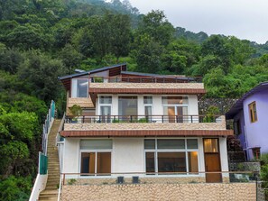 Exterior - ELIVAAS Antarmann Casa Ember 2BHK   (Bhimtal)