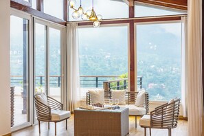 Interior - ELIVAAS Antarmann Casa Ember 2BHK   (Bhimtal)