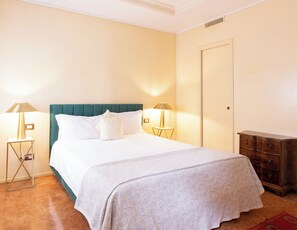 Familienzimmer, Kanalblick