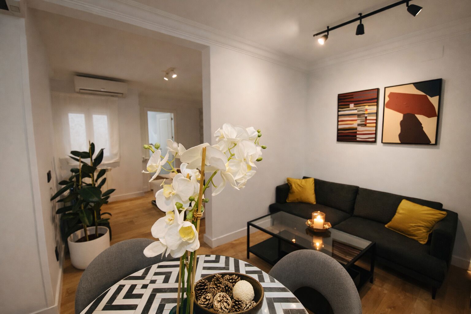 Standard Apartment, 1 Double Bed, Air conditioning | Living area