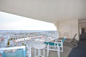 Property grounds - 2 BD condo at the iconic Carousel. Direct Ocean Front with outdoor pool. Vacation at the  Shore with  Shoreline Properties. (Ocean City)