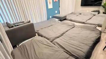 Vila luxo, vista para o jardim