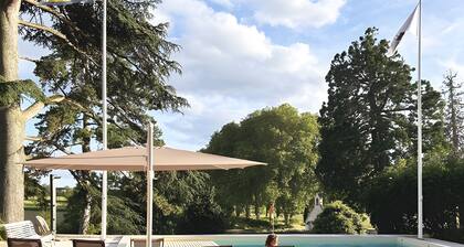 La Loge Fernand de Saint-Éxupéry – Near Chinon with Pool