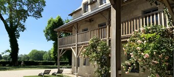 La Loge Fernand de Saint-Éxupéry – Near Chinon with Pool