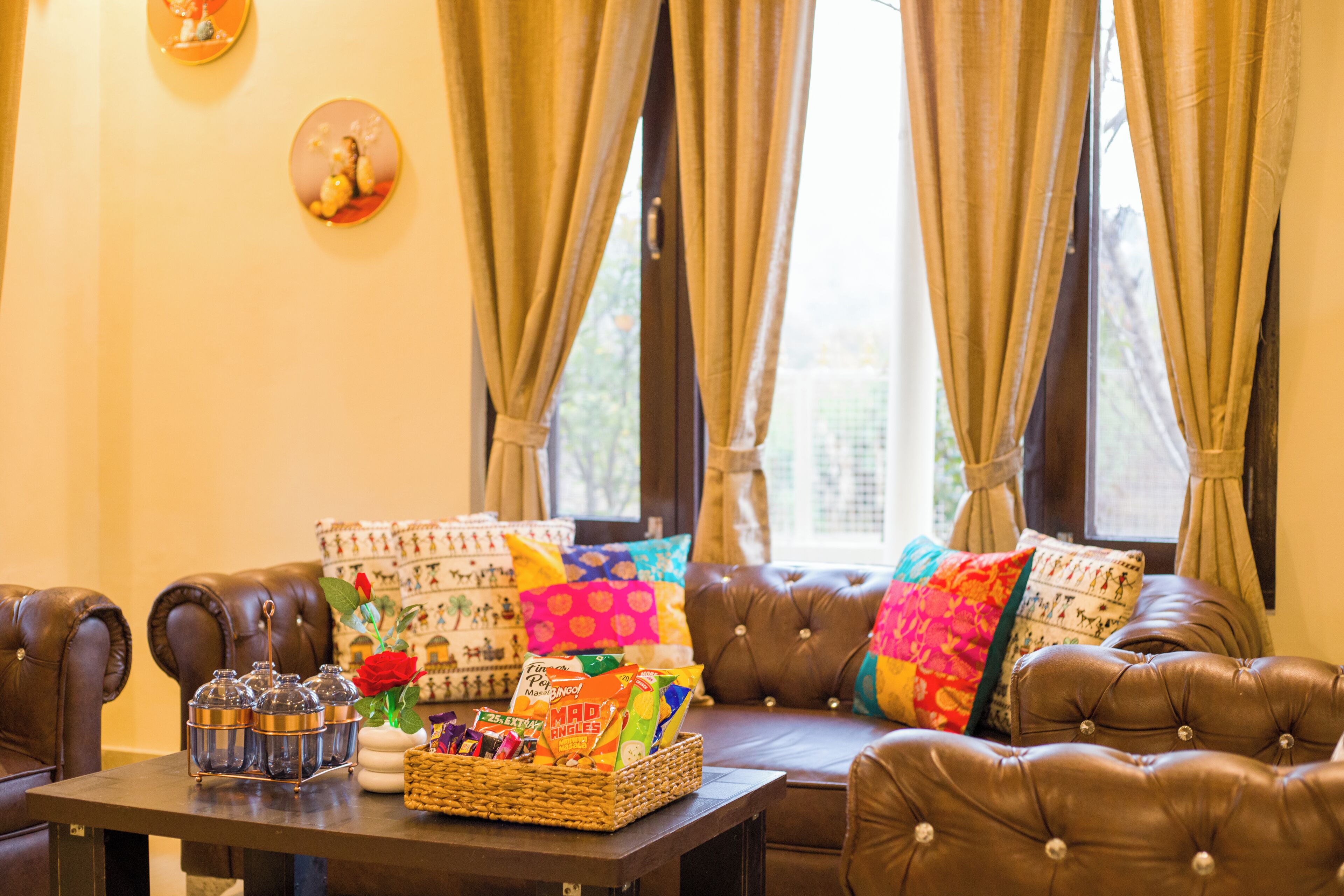 Deluxe Villa, Balcony, Courtyard View | Living area