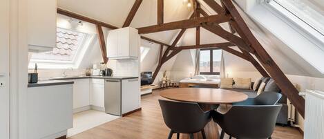 Loft, Stadtblick | Wohnbereich