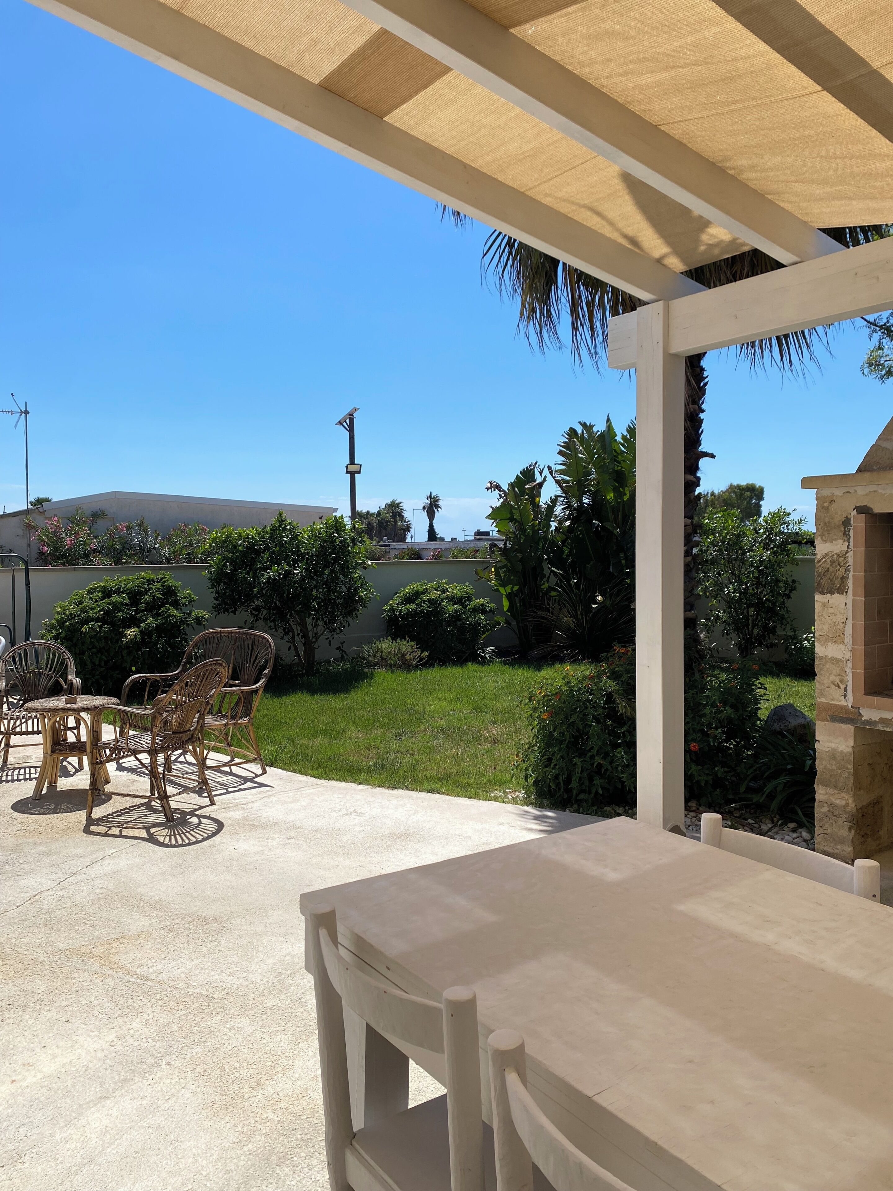Villa, Gartenblick | Speisen im Freien