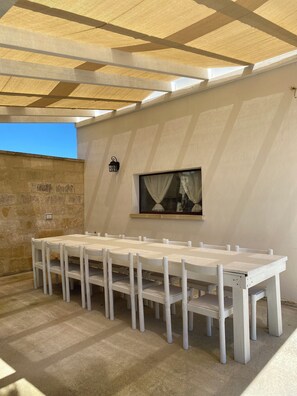Villa, Garden View | Outdoor dining