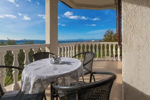 Buiten dineren