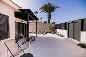 Terrace/patio - Los Bonitos- an oasis in Playa del Ingles (San Bartolomé de Tirajana)