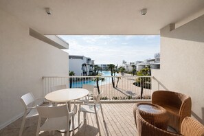 Outdoor dining - Wave Island 9 - Carraro Immobiliare Jesolo (Lido di Jesolo)